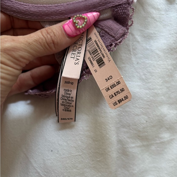 Victoria's Secret Pink Lace Bra with Underwire - Picture 4 of 4